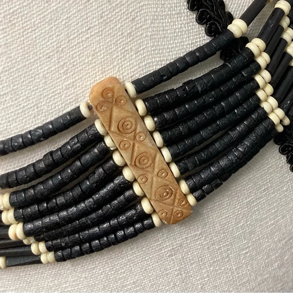 Vintage 1970s handmade bone & horn bead belt.